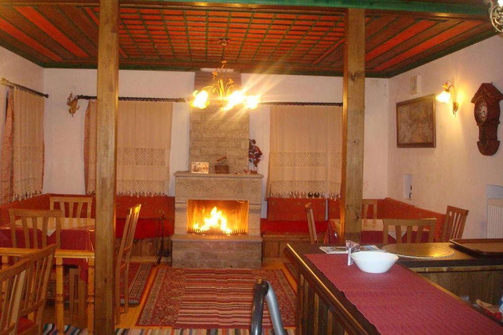 Terpsichori Guesthouse Kapesovo Exterior photo
